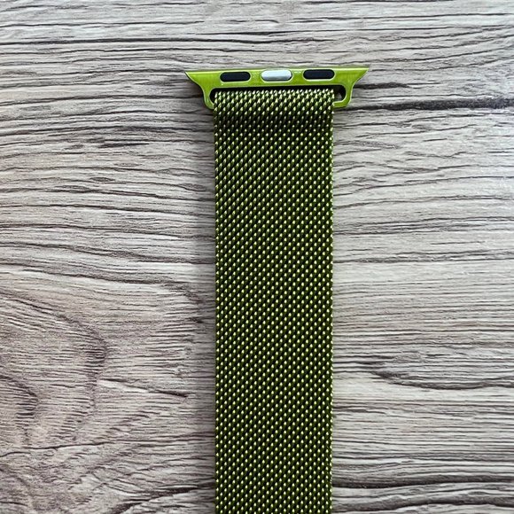 NEW BAND Grass Green Milanese Stainless For Apple Watch - Picture 3 of 5
